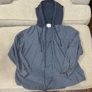 American Eagle Navy Plaid Hooded Flannel size Large